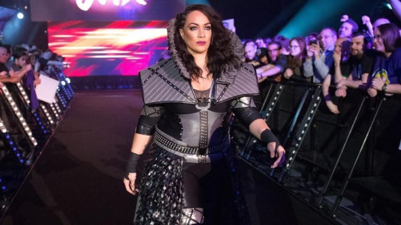Could Nia Jax outlast 29 other female entrants at the Royal Rumble match?