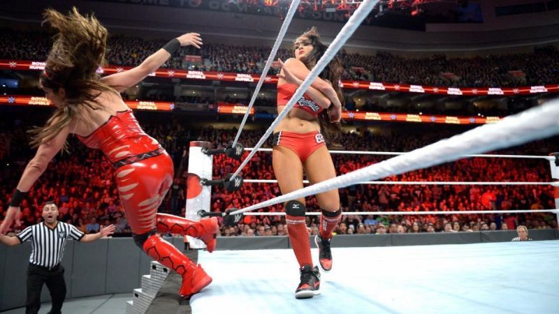 Bella Twins Royal Rumble 2018