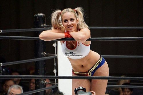 LVN has also wrestled for World Wonder Ring Stardom in the past