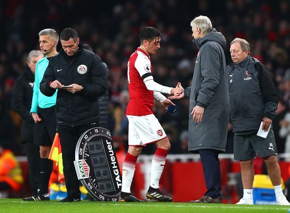 Arsenal v Crystal Palace - Premier League