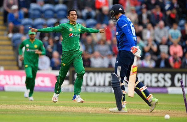 England v Pakistan - 5th One Day International