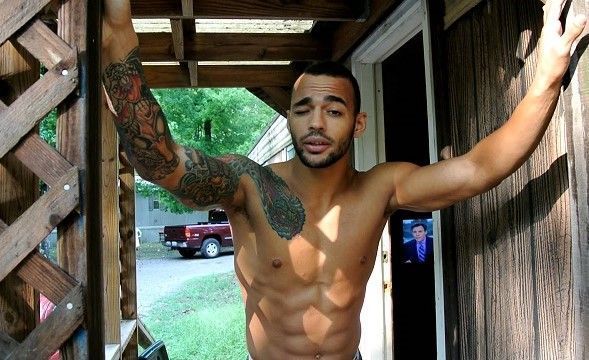 Ricochet signs with WWE