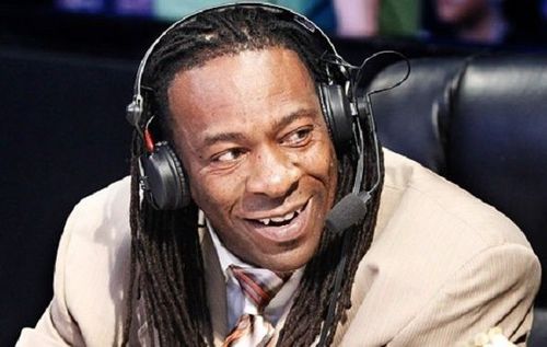 Booker T congratulates 'The Coach'