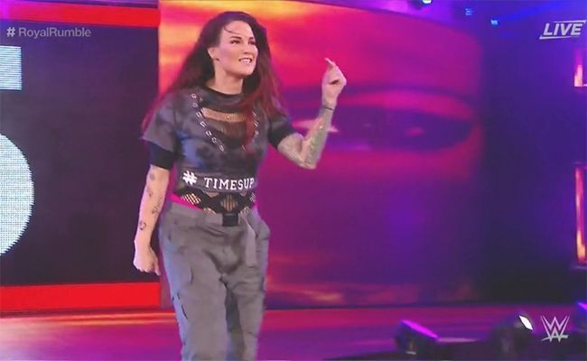 Lita making her triumphant return to a WWE ring