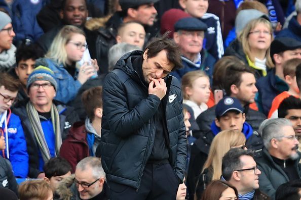 Conte is clearly not in good terms with the Chelsea board