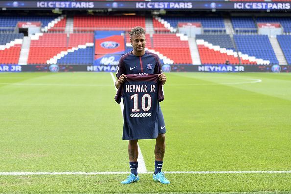 Neymar Signs For PSG