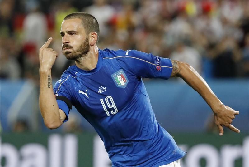 Leonardo Bonucci in action for Italy