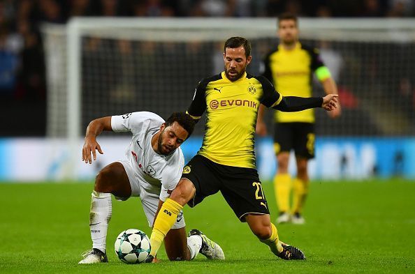 Tottenham Hotspur v Borussia Dortmund - UEFA Champions League