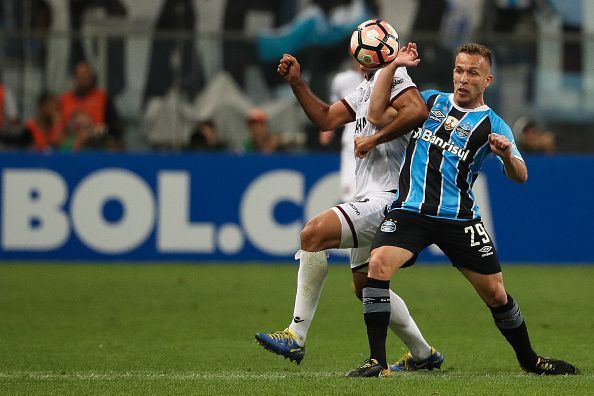 Gremio v Lanus - Copa Bridgestone Libertadores 2017 Final