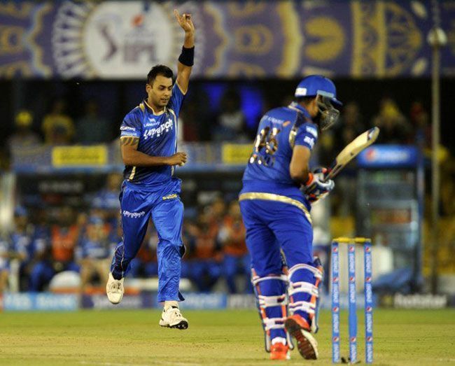 Stuart Binny picks up a wicket for Rajasthan Royals in the IPL 2015. (Image credit: India Today)
