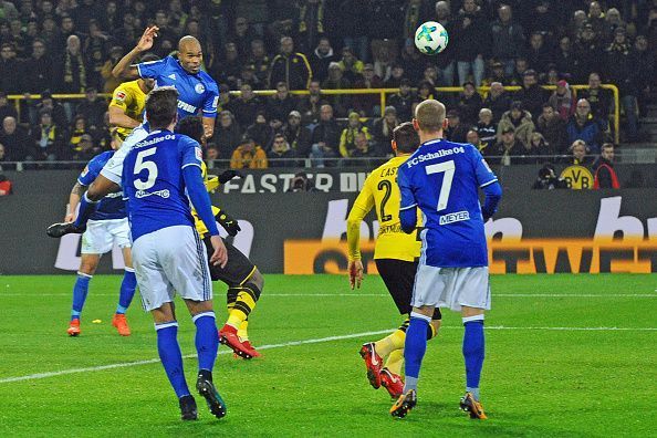 Naldo scores the equaliser for Schalke