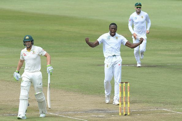 South Africa v Australia - 1st Test: Day 2