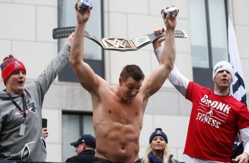 Rob Gronkowski teases move to WWE