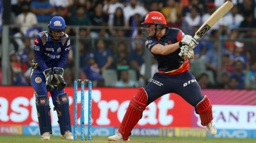 Bets were placed between the Mumbai-Delhi match