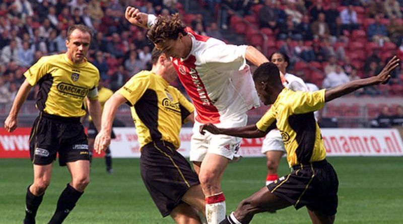 Zlatan brushing off the NAC Breda defenders.