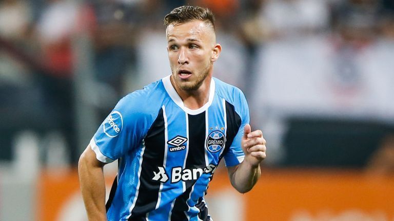 Arthur will join Barcelona in 2019