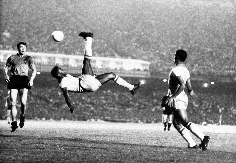 Pele made the bicycle kick famous 