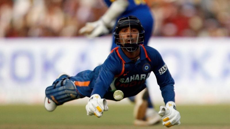 Dinesh Karthik appears to be the most likely successor of MS Dhoni
