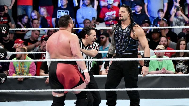 Samoa Joe vs Roman Reigns