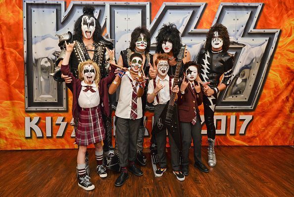 KISS Welcomes The Cast Of &#039;School Of Rock: The Musical&#039; To The O2