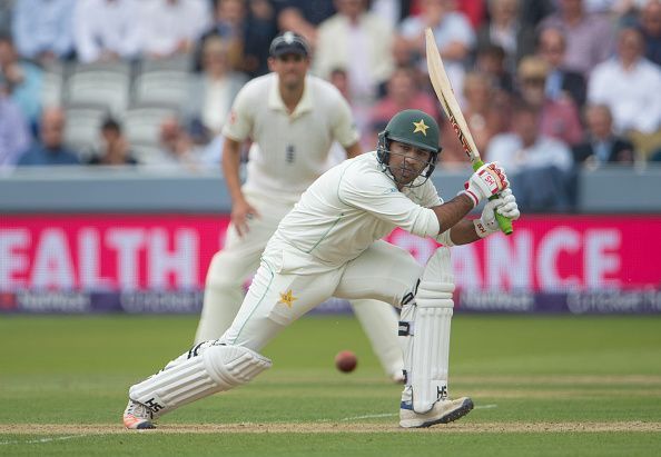 England v Pakistan - 1st NatWest Test: Day Two