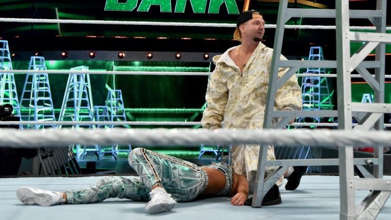 James Ellsworth handed Carmella the Money in the Bank briefcase