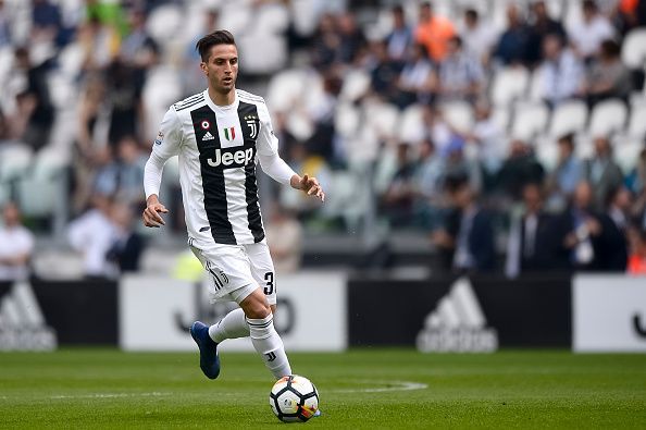 Rodrigo Bentancur of Juventus FC in action during the Serie...