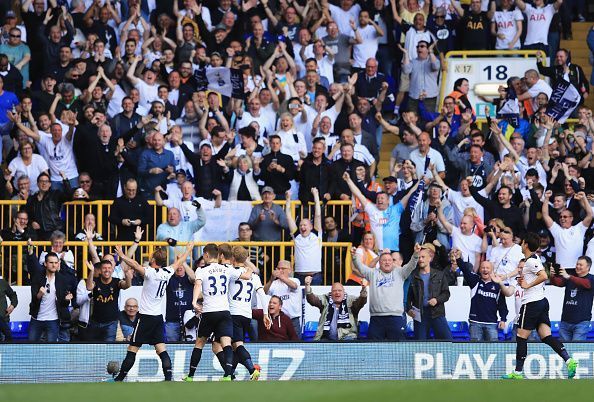 Tottenham Hotspur v Manchester United - Premier League