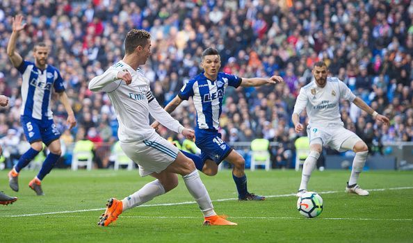 Real Madrid v Deportivo Alaves - La Liga