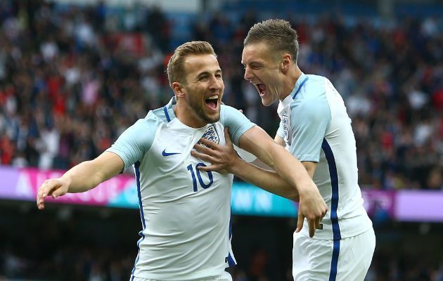 A debut in the world cup for both of England&#039;s strikers