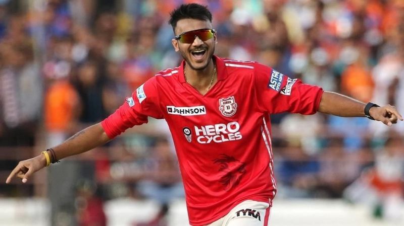 Axar Patel moved to Kings XI Punjab in 2014