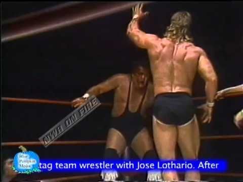 Lex Luger vs. a bloody Wahoo McDaniel