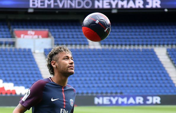 Neymar Signs For PSG