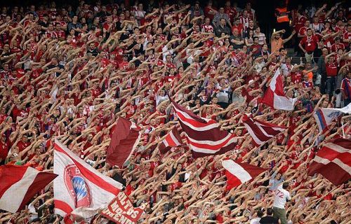 FC Bayern Muenchen v FC Barcelona  - UEFA Champions League Semi Final