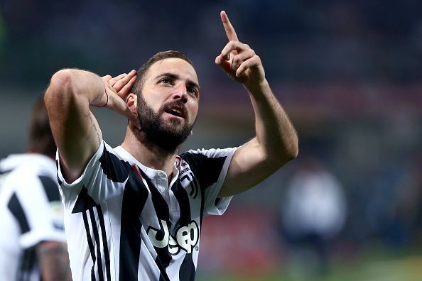 Gonzalo Higuain of Juventus FC celebrate after scoring a...
