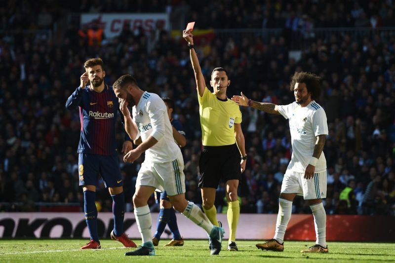 Dani Carvajal being sent off during Real Madrid vs Barcelona- LaLiga 2017-18