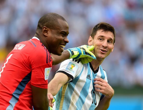 Soccer - FIFA World Cup 2014 - Group F - Nigeria v Argentina - Estadio Beira-Rio