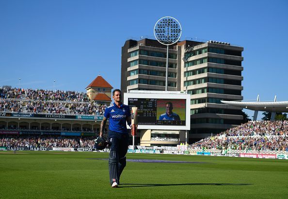 England v Pakistan - 3rd One Day International