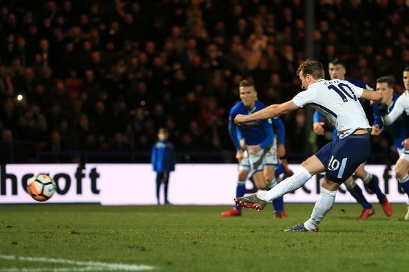 Rochdale AFC v Tottenham Hotspur - The Emirates FA Cup Fifth Round