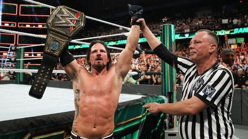 AJ Styles finally overcome Shinsuke Nakamura at Money in the Bank 