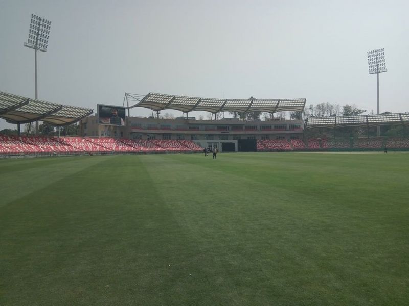 The outfield might be on the slower side with dew expected to play a role in the night