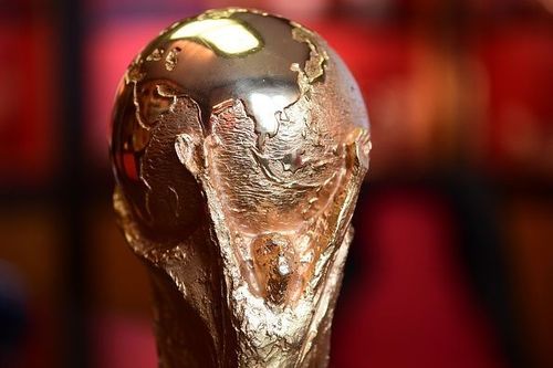 FBL-FIFA-WC-TROPHY