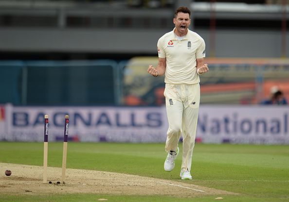 England v Pakistan: 2nd Test - Day Three