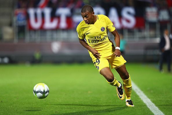 Metz v Paris Saint Germain - Ligue 1