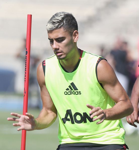 Manchester United Pre-Season Training and Press Conference