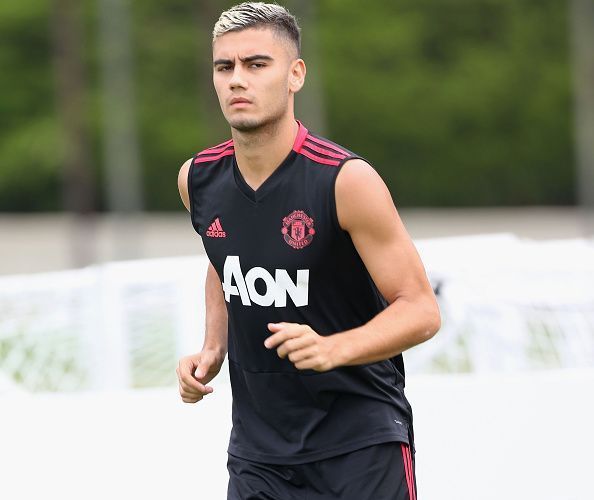 Manchester United Pre-Season Training and Press Conference