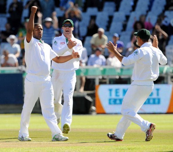 South Africa v Australia - 1st Test: Day 2