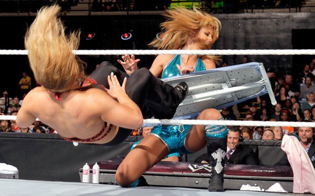 Beth Phoenix and Michelle McCool contest in WWE&#039;s first and only Extreme Makeover match.