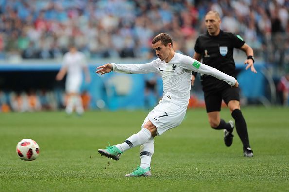 SOCCER: JUL 06 FIFA World Cup Quarterfinal - Uruguay v France