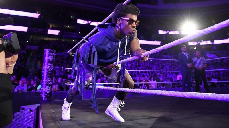 Velveteen Dream makes everyone look great 